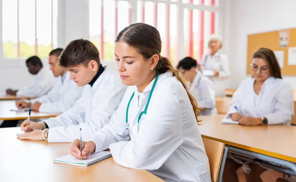 Illinois CME requirements for physicians (MD and DO)
